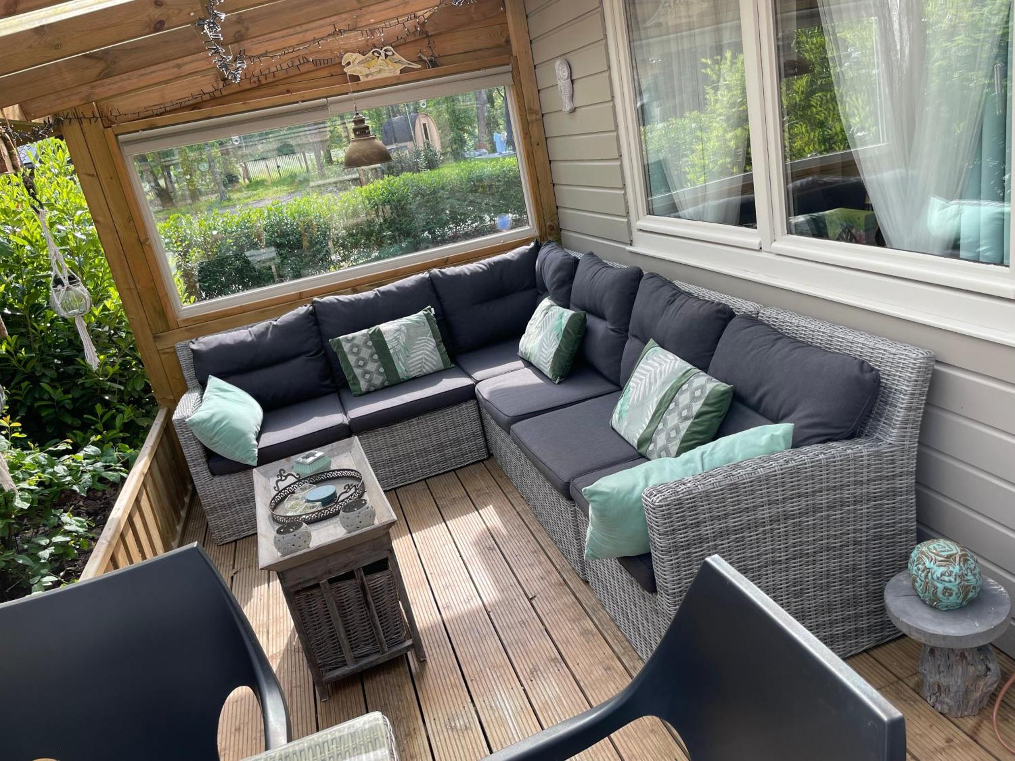 Chalet Sint-Hubertus Zutendaal Eksteriør bilde